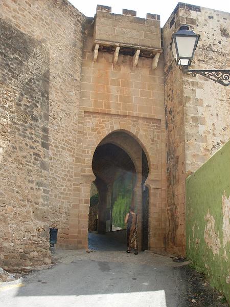 Spanien2010_1 107.jpg - The entrance of the castle